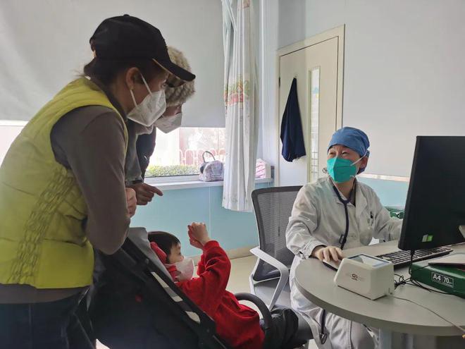 k8凯发天生赢家一触即发健康常识和运动常识宝宝感冒感冒自愈的最快方法儿科门诊量激
