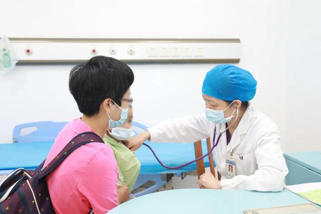 k8凯发天生赢家一触即发宝宝感冒感冒的症状三个阶段流感和普通感冒有什么区别什么时